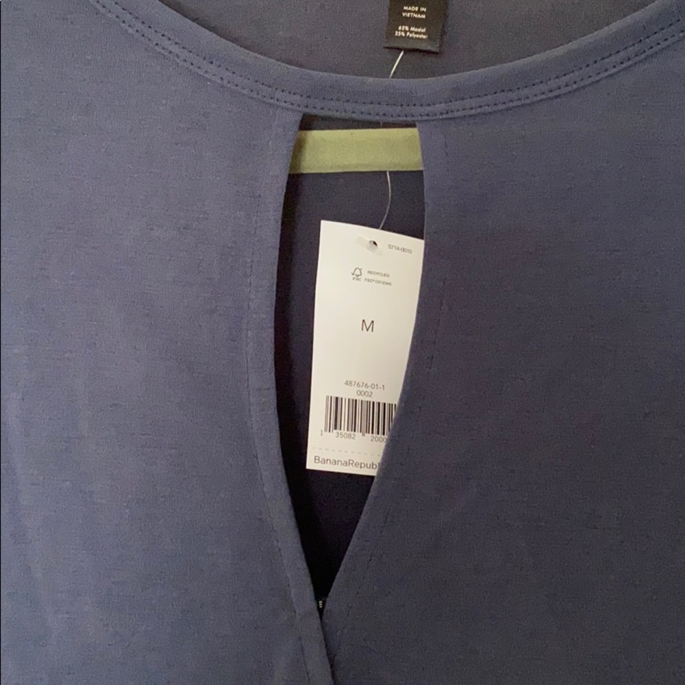 Keyhole blouse - Picture 2 of 3